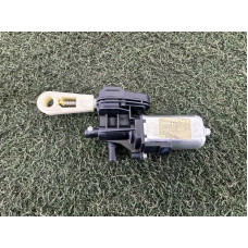 Моторчик регулювання сидіння