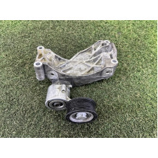 Кронштейн генератора