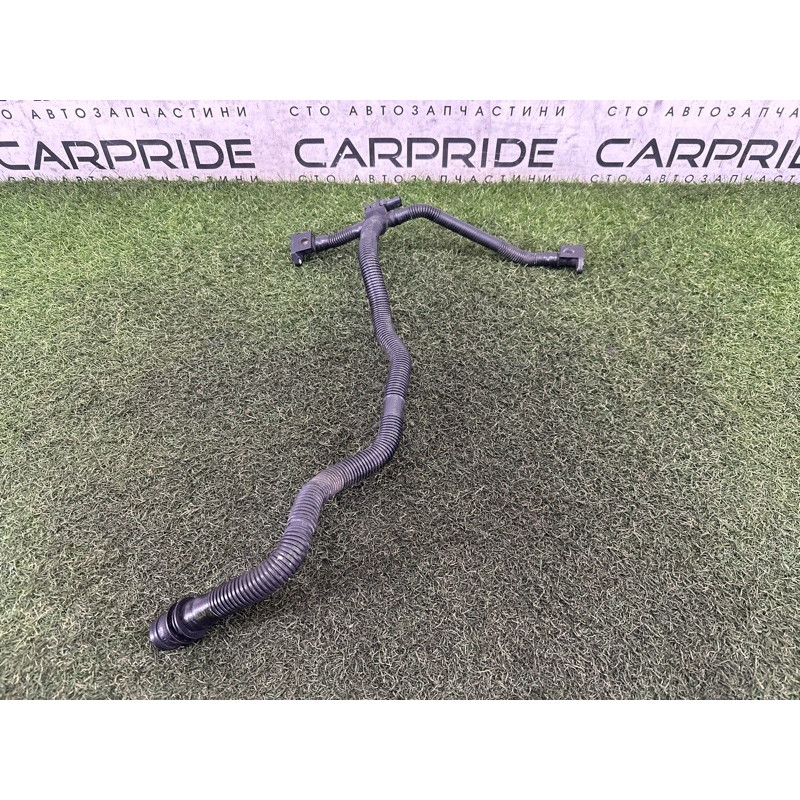 Трубка рецеркуляции воздуха (двигатель и элементы) AUDI Q7 4L 2011 3.0 TFSi 06E131143AK