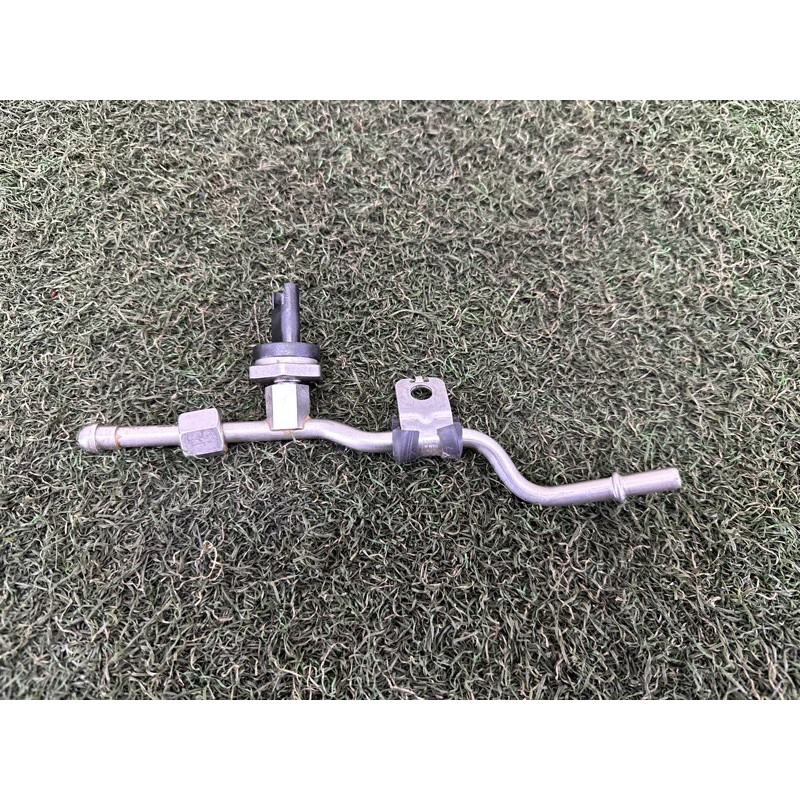 Датчик тиску пального (електрика / датчики) BMW 5-series F07 2011 3.0 N55B30 13537622752