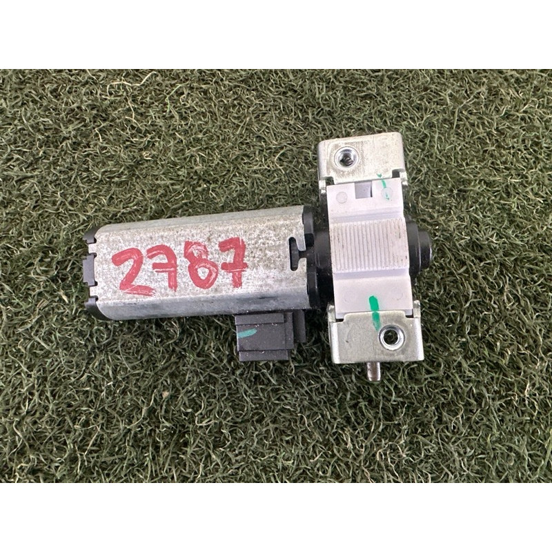 Моторчик регулировки сидения (электрика) AUDI Q5 FY 2018 2.0 DAYB 80A881106A