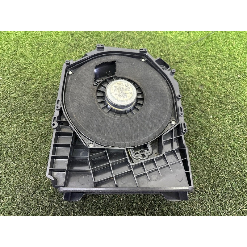 Сабвуфер (электрика) BMW 3-series E90 2010 3.0 N54 65139204785