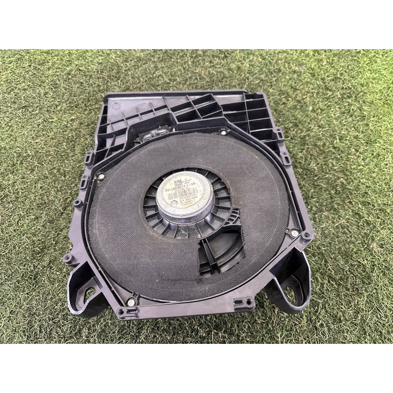 Сабвуфер (электрика) BMW 3-series E90 2010 3.0 N54 65139204785