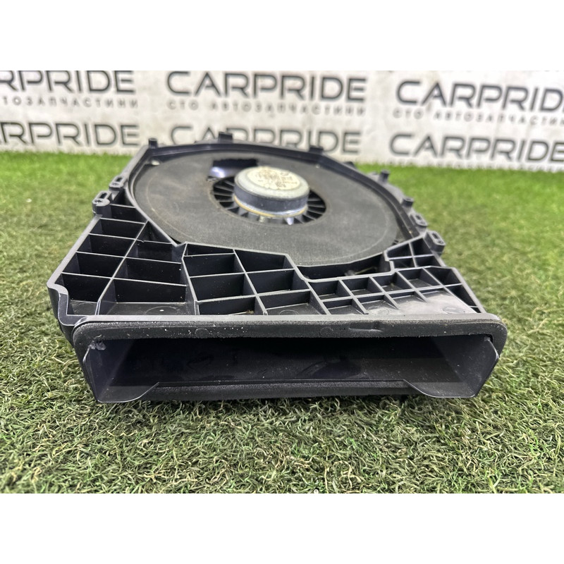 Сабвуфер (электрика) BMW 3-series E90 2010 3.0 N54 65139204785