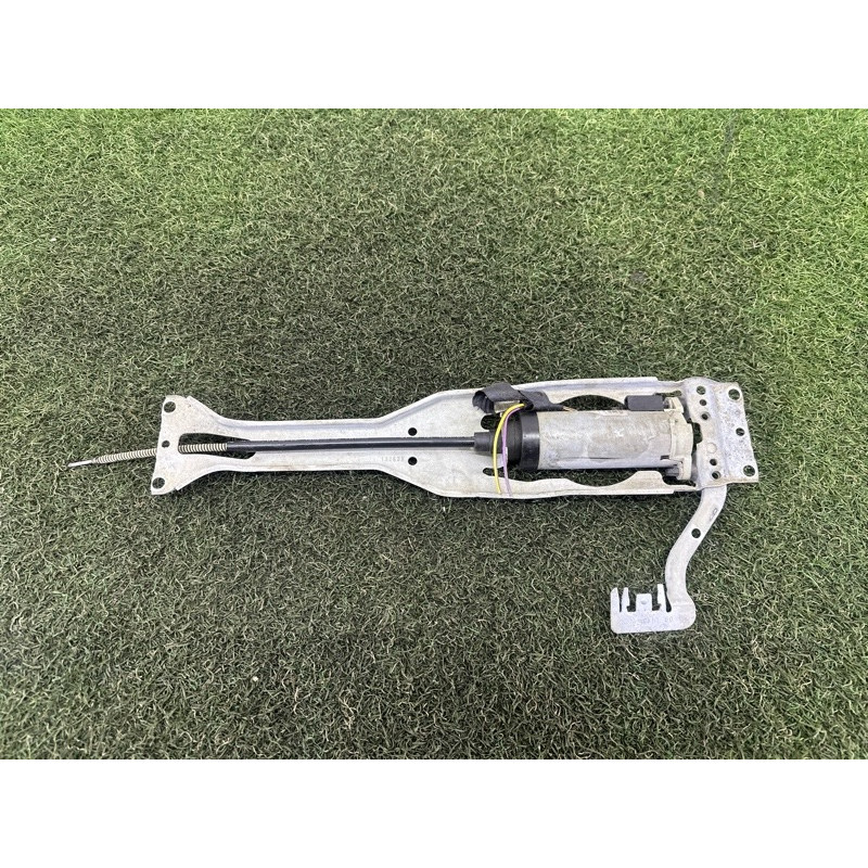 Моторчик регулювання сидіння (електрика) BMW X1 E84 2014 2.0 67316973592