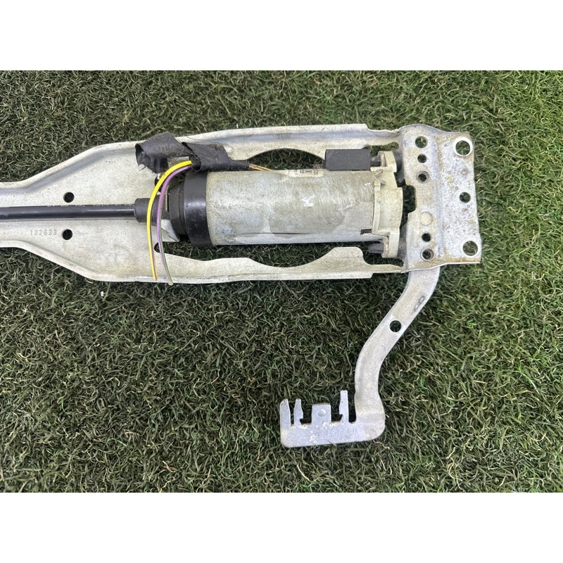 Моторчик регулювання сидіння (електрика) BMW X1 E84 2014 2.0 67316973592