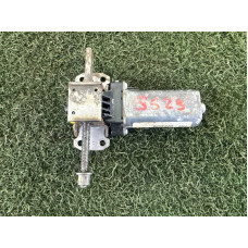 Моторчик регулювання сидіння