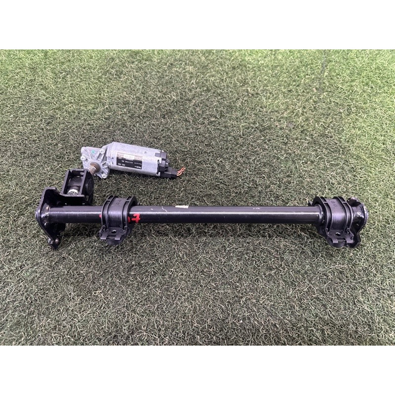 Моторчик регулировки сидения (электрика) AUDI Q5 8R 2010 3.2 CALB 8R0881183