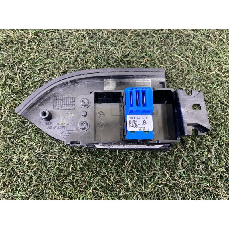 Кнопка блокування центрального замка (электрика / кнопки) LAND ROVER RANGE ROVER Sport L494 2016 3.0 Diesel LR071264