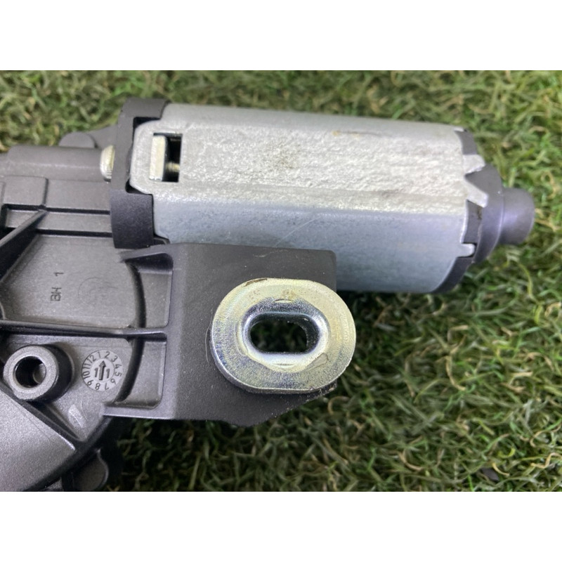 Мотор склоочисників (електрика) Volkswagen Touareg NF 2011 3.6 7P6955711