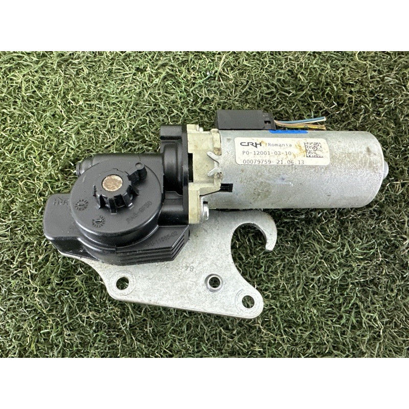 Моторчик регулювання сидіння (електрика) BMW X1 E84 2014 2.0 67316973597