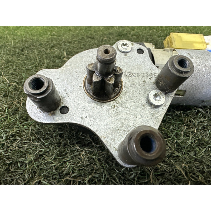 Моторчик регулювання сидіння (електрика) BMW X1 E84 2014 2.0 67316973595