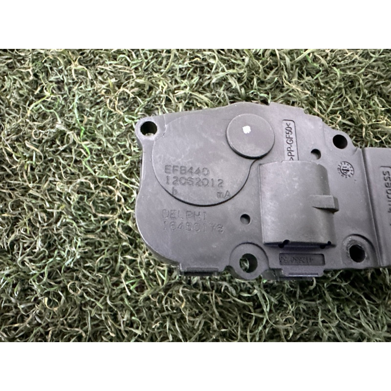 Привод заслонки отопителя (отопление и кондиционирование) Volkswagen Touareg NF 2013 3.0 Hybrid 7P0907511A