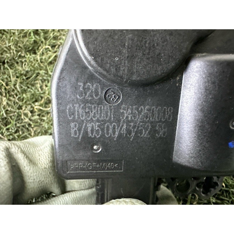 Привод заслонки отопителя (отопление и кондиционирование) Jeep Grand Cherokee WK2 2018 3.6 68224192AA