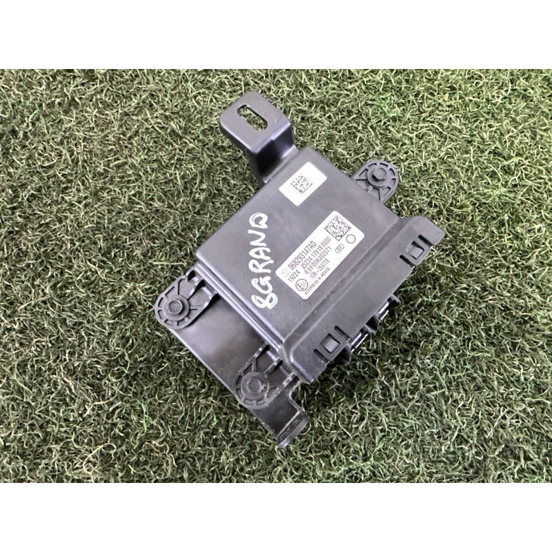 Блок Gateway (электрика / блоки управления) Jeep Grand Cherokee WK2 2018 3.6 68400768AA