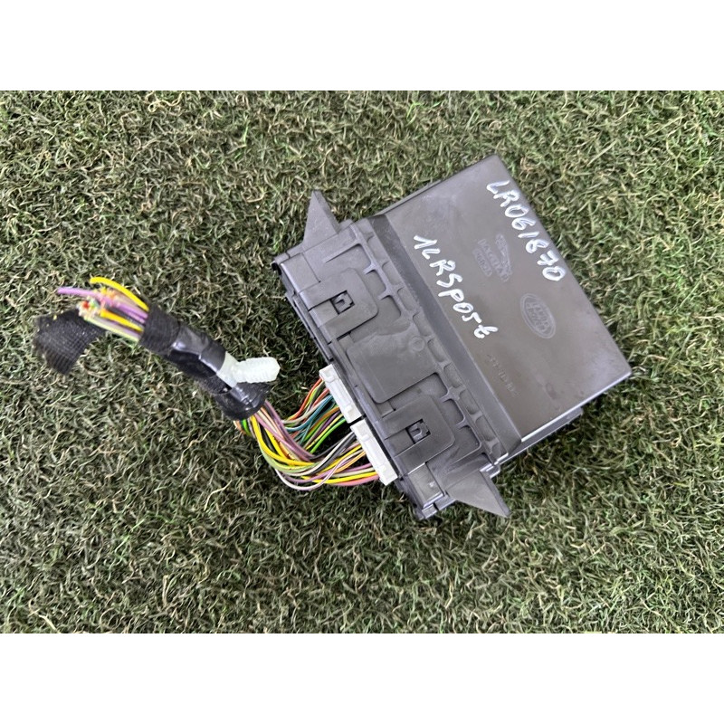 Блок управління пічки (электрика / блоки управления) LAND ROVER RANGE ROVER Sport L494 2016 3.0 Diesel LR061870