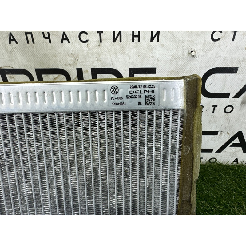 Радиатор печки (отопление и кондиционирование) Volkswagen Touareg NF 2013 3.0 Hybrid 7P0819031