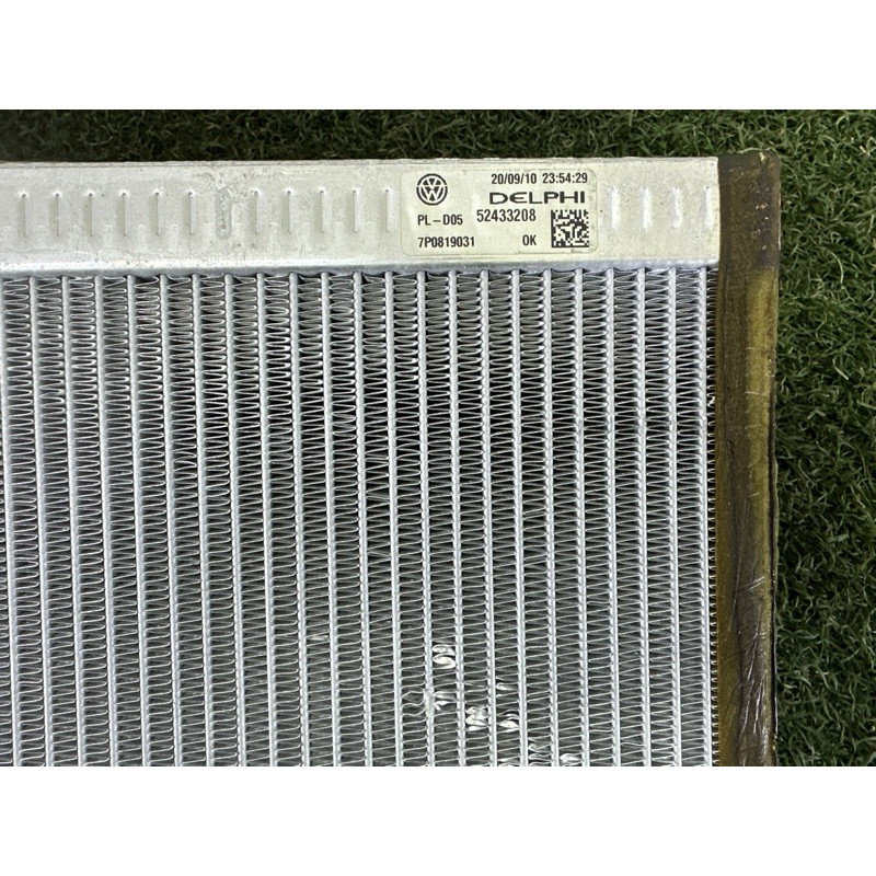 Радиатор печки (отопление и кондиционирование) Volkswagen Touareg NF 2012 3.0 Hybrid CGFA 7P0819031