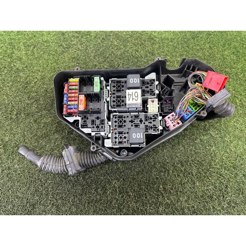 Блок запобіжників (електрика) Volkswagen Touareg NF 2013 3.0 Hybrid 7P0907295