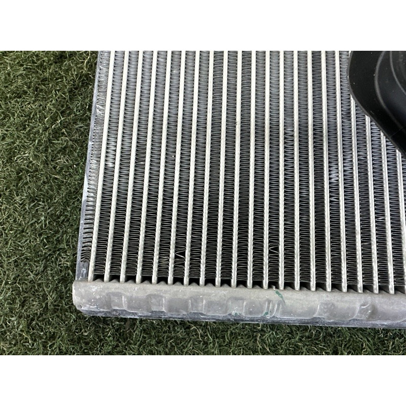 Испаритель кондиционера (отопление и кондиционирование) AUDI Q5 FY 2018 2.0 DAYB 4M1820023