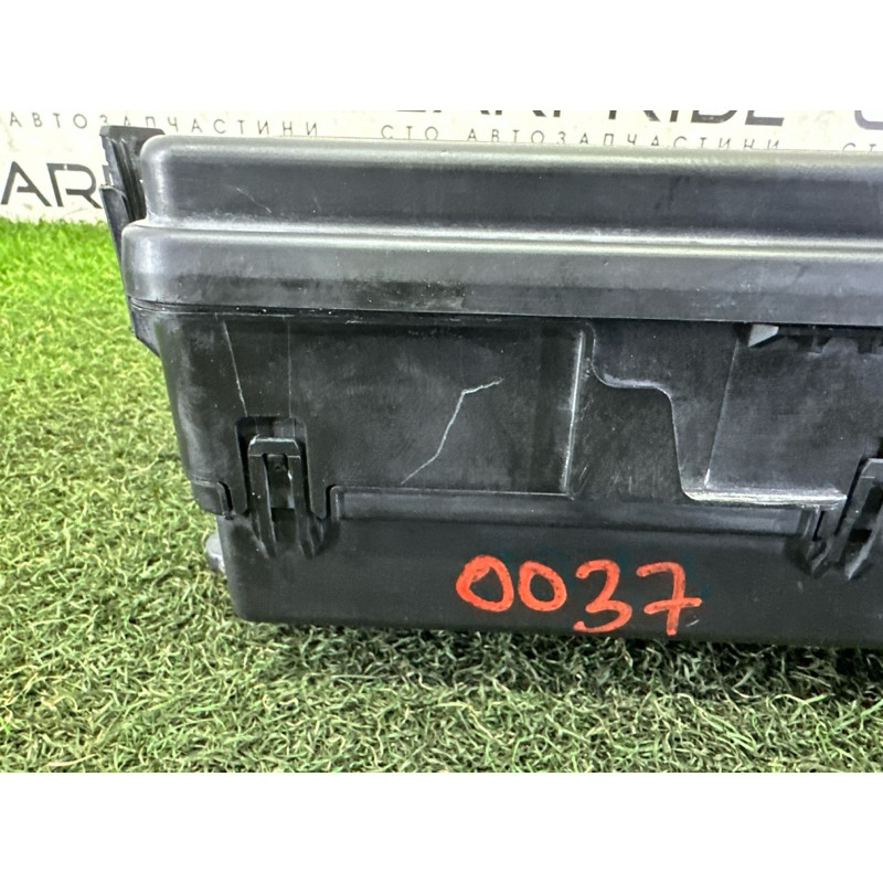 Блок предохранителей (электрика) LAND ROVER Range Rover L405 2016 5.0 LR078444