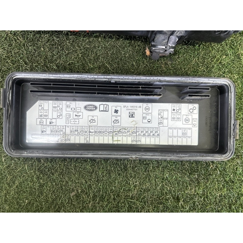 Блок предохранителей (электрика) LAND ROVER Range Rover L405 2016 5.0 LR078444