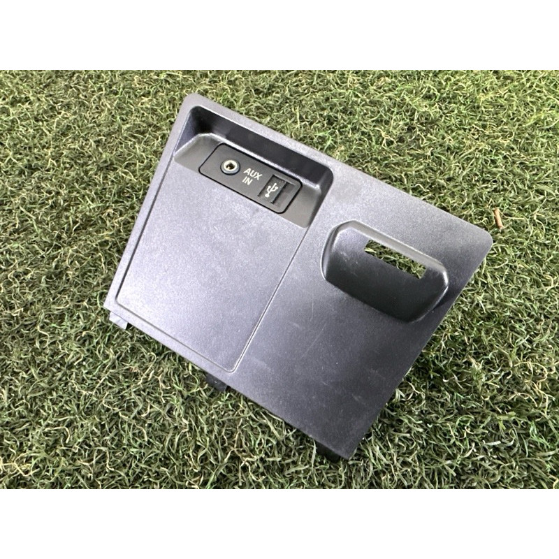 Гнездо USB/AUX (электрика) BMW X5 E70 2010 N57D30A 84109237653