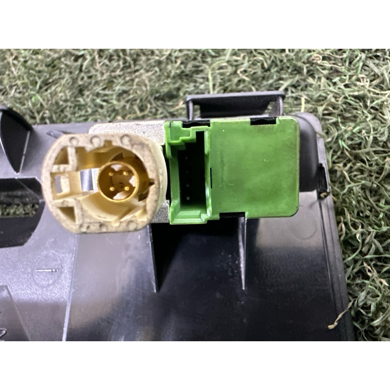 Гнездо USB/AUX (электрика) BMW X5 E70 2010 N57D30A 84109237653