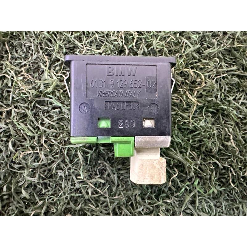 Гнездо USB/AUX (электрика) BMW X5 E70 2010 N57D30A 84109237653