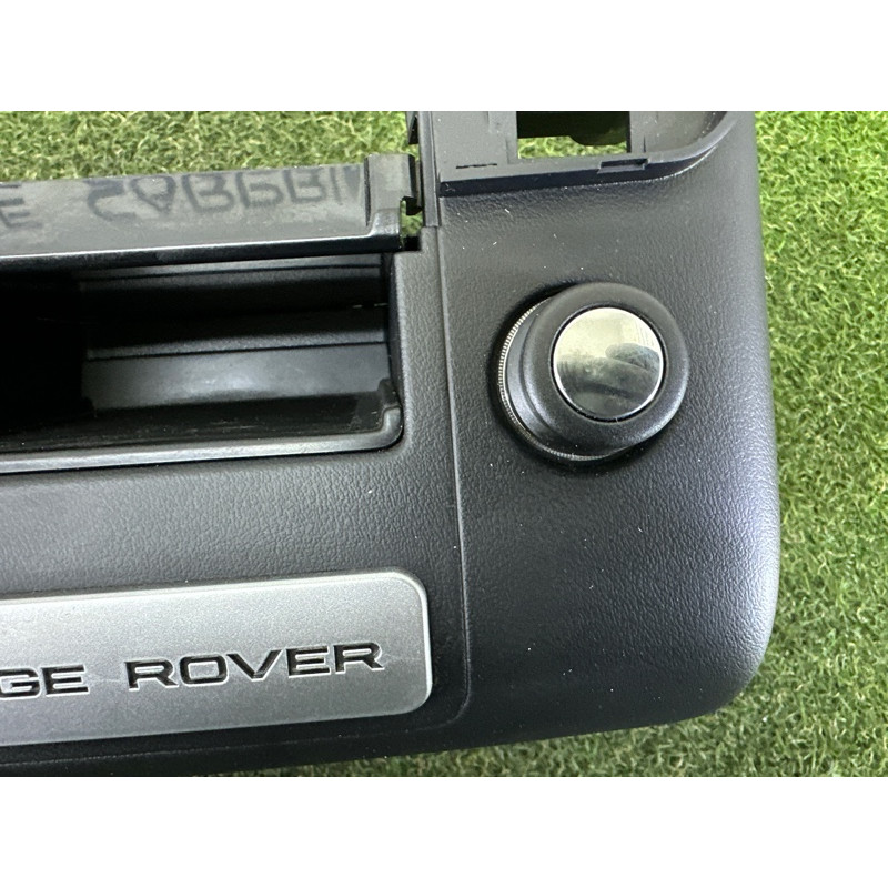 Накладка центральной консоли (салон) LAND ROVER Range Rover L405 2016 5.0 LR037389