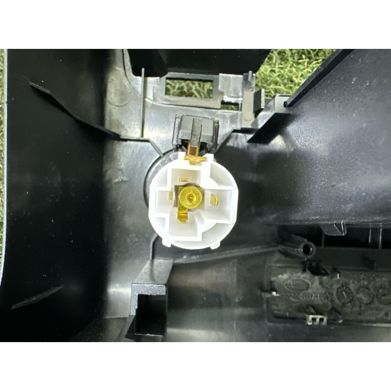 Накладка центральной консоли (салон) LAND ROVER Range Rover L405 2016 5.0 LR037389
