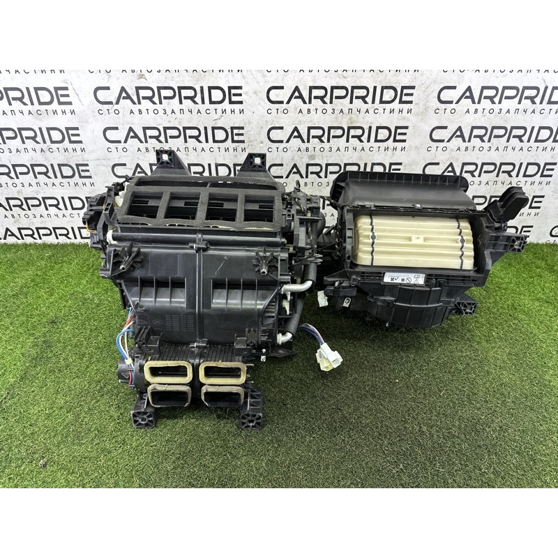Корпус пічки (отопление и кондиционирование) LAND ROVER RANGE ROVER Sport L494 2016 3.0 Diesel LR072158