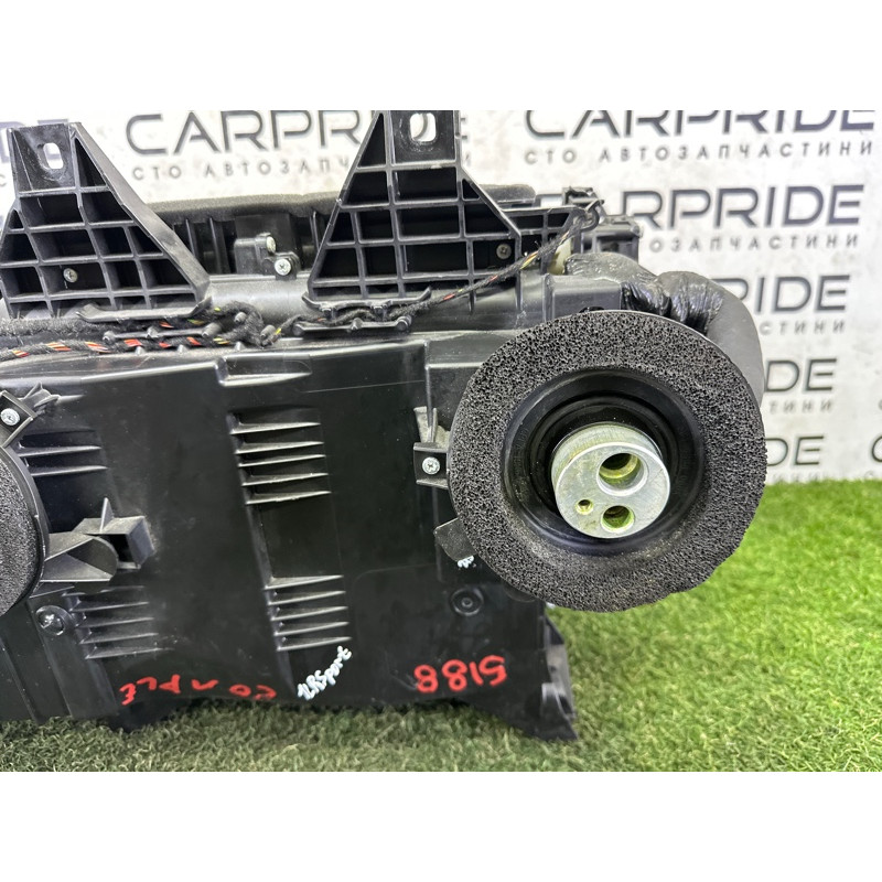 Корпус пічки (отопление и кондиционирование) LAND ROVER RANGE ROVER Sport L494 2016 3.0 Diesel LR072158
