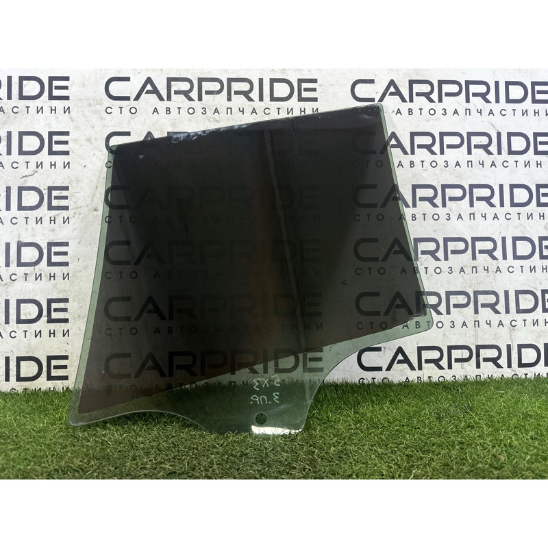Скло (кузов і елементи) BMW X3 F25 2012 3.0 51357329334