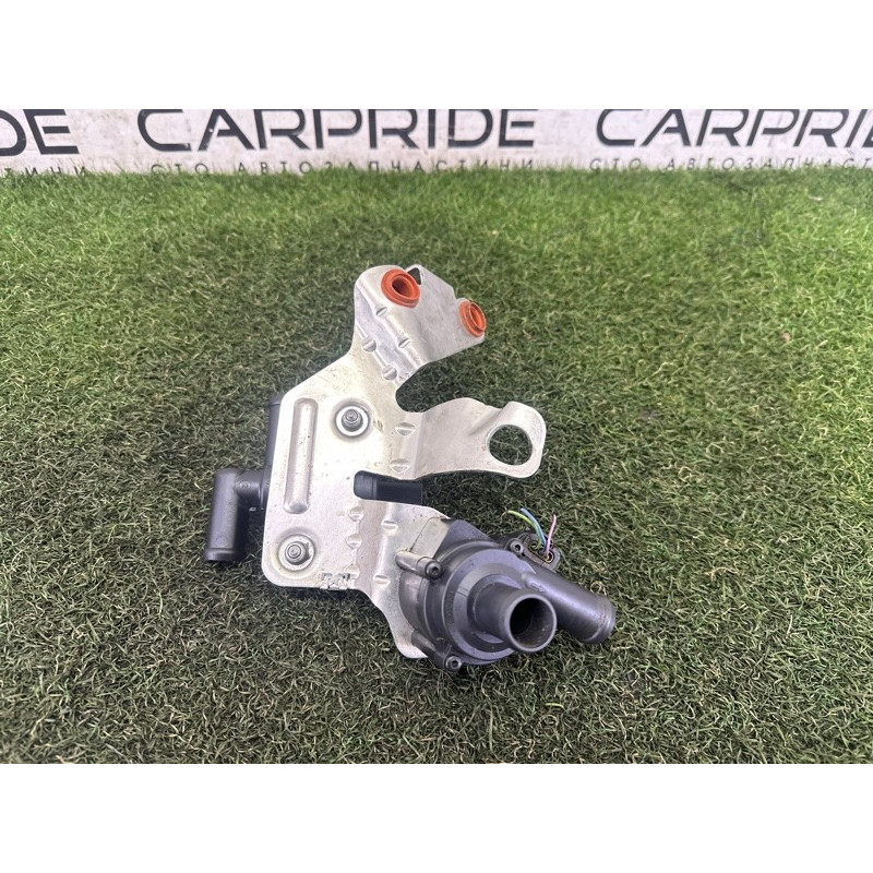 Помпа електрична (електрика) AUDI A8 D4 2011 4.2 CDRA 059121012A