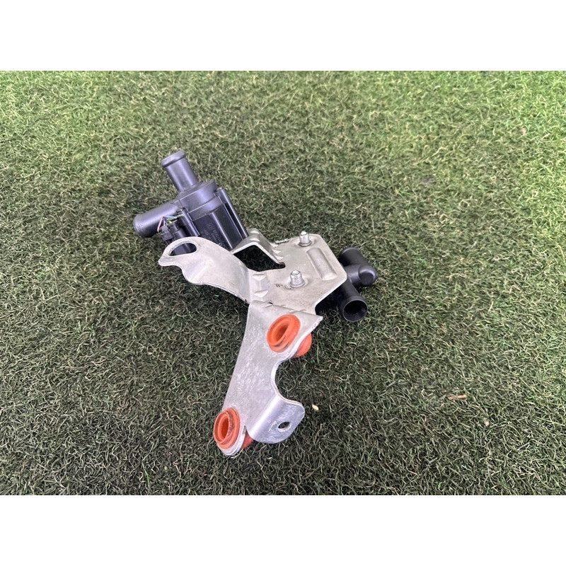 Помпа електрична (електрика) AUDI A8 D4 2011 4.2 CDRA 059121012A