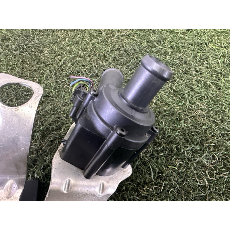 Помпа електрична (електрика) AUDI A8 D4 2011 4.2 CDRA 059121012A