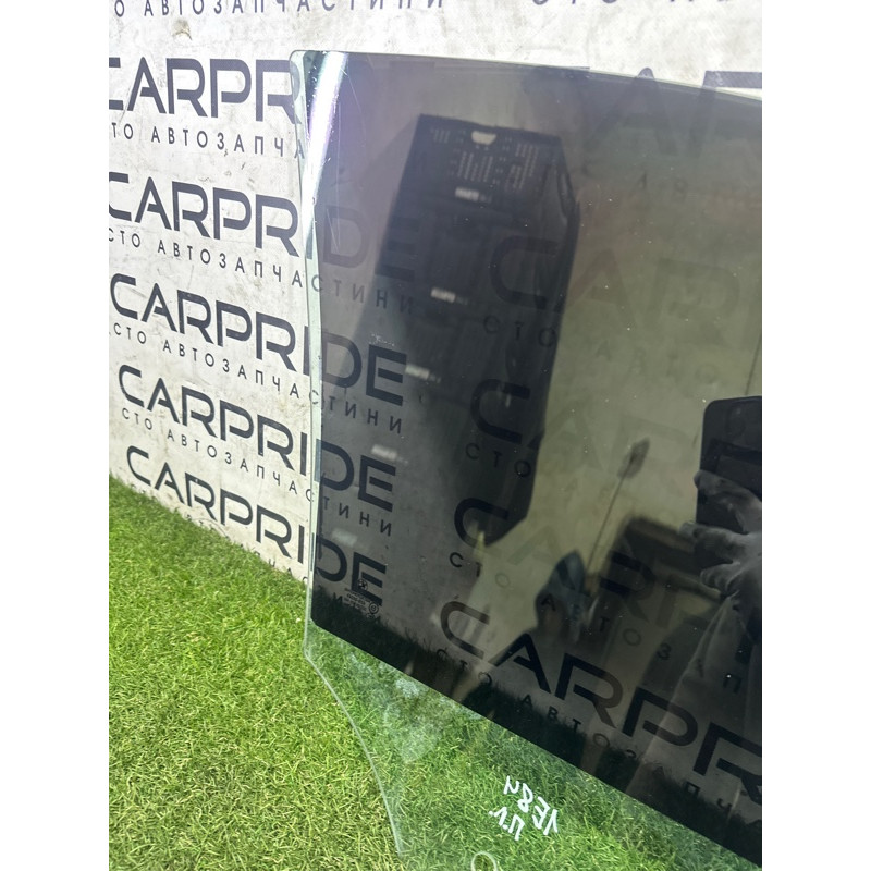 Скло (кузов і елементи) BMW X1 E84 2014 2.0 51332990295