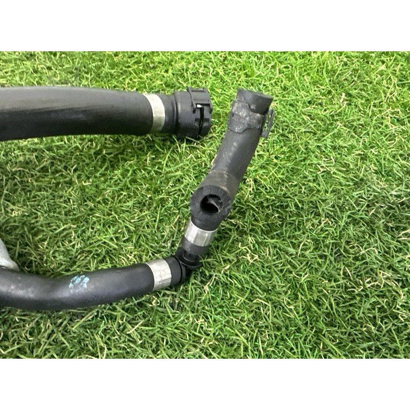 Трубка системи охолодження (система охолодження) Volkswagen Touareg NF 2011 3.6 7P6121156E