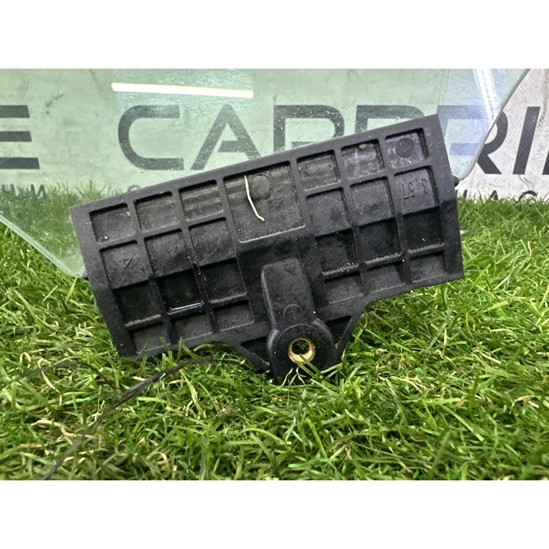 Скло (кузов и элементы) KIA Soul 3 2022 2.0 82410K0320