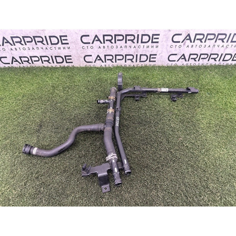 Трубка системи охолодження (система охолодження) Volkswagen Touareg NF 2012 3.0 Hybrid CGFA 7P0121070AB