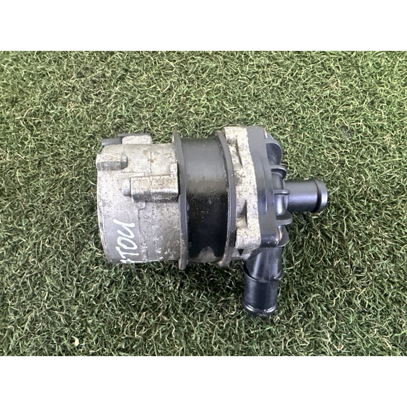 Помпа електрична (електрика) Volkswagen Touareg NF 2012 3.0 Hybrid CGFA 7P0965567