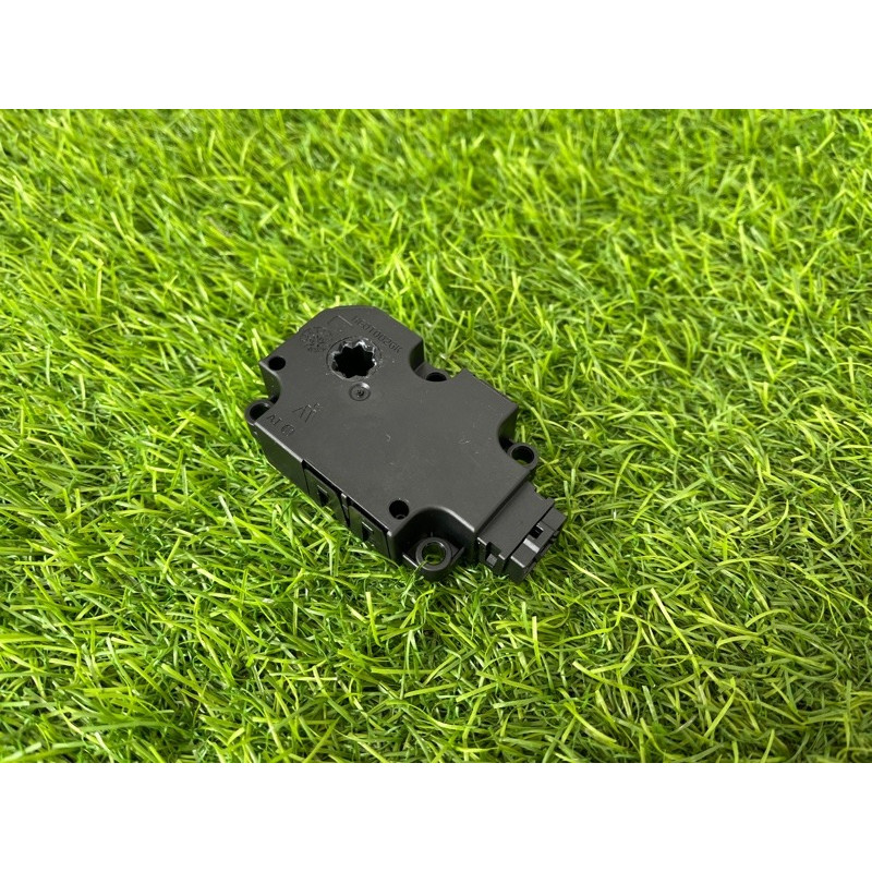 Мотор пічки (отопление и кондиционирование) Mercedes-Benz EQB 350 X243 2022 A0999069105