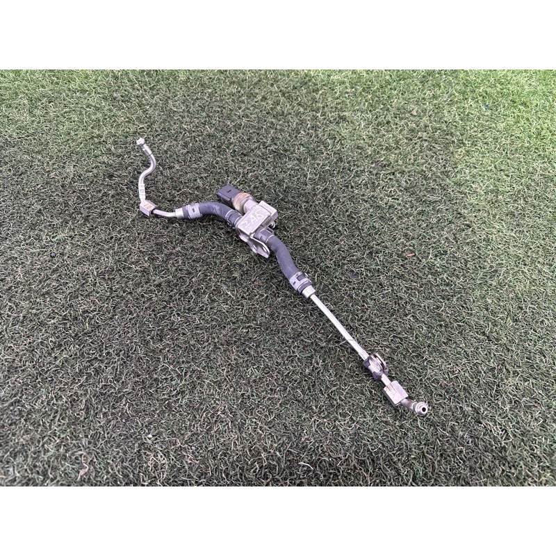 Паливна рампа (паливна система) AUDI A8 D4 2011 4.2 CDRA 079127503BB