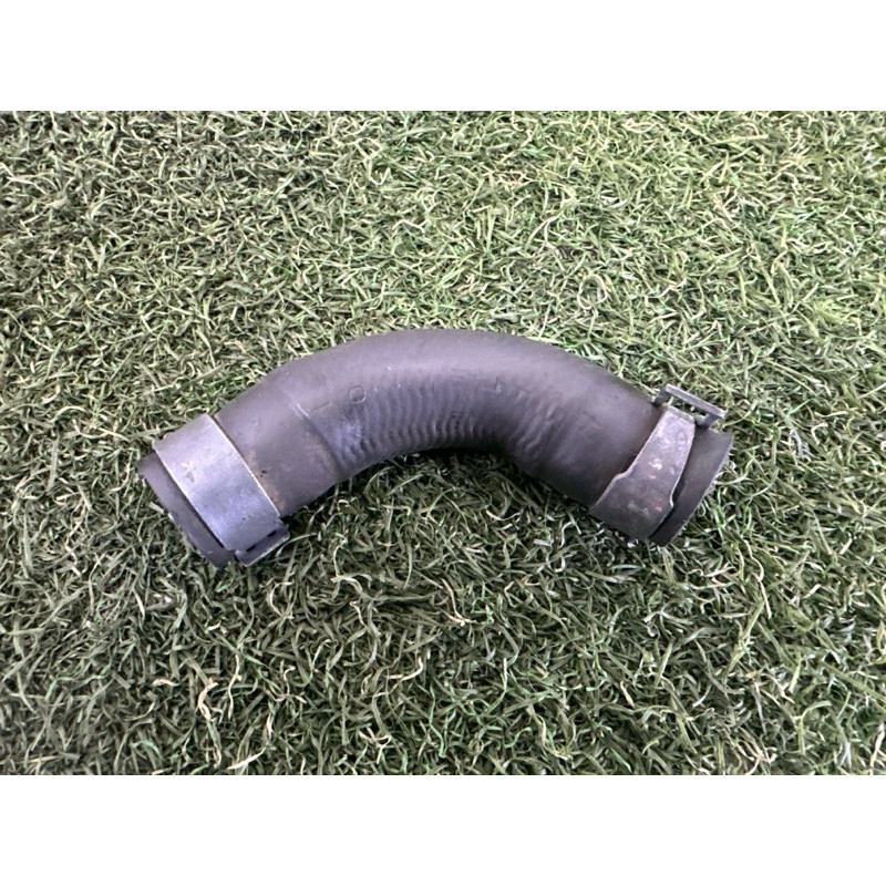 Шланг (система охолодження) Volkswagen Touareg NF 2012 3.0 Hybrid CGFA 7P0121101C