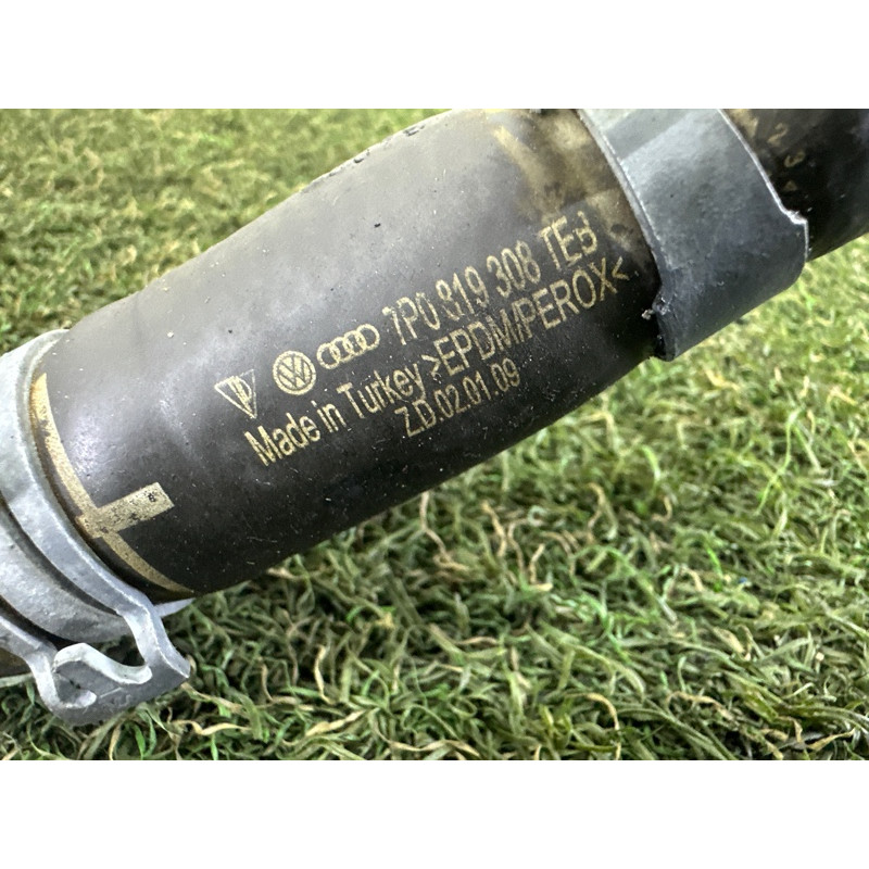 Трубка системи охолодження (система охолодження) Volkswagen Touareg NF 2012 3.0 Hybrid CGFA 7P0815249