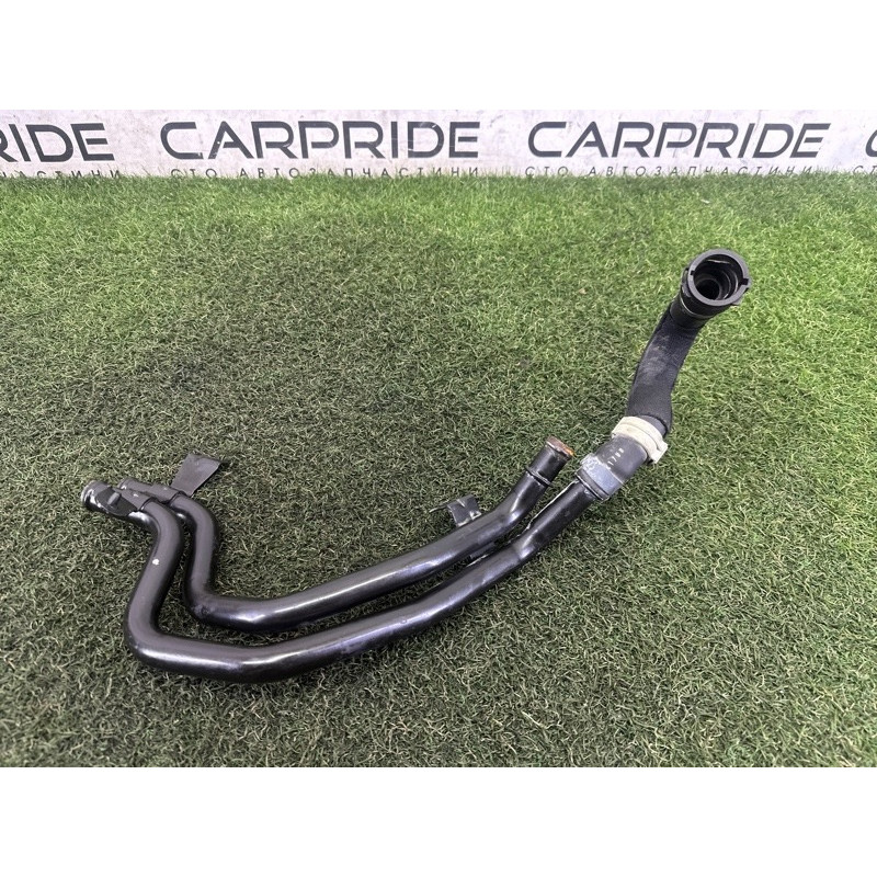 Трубка системи охолодження (система охолодження) AUDI Q7 4L 2011 3.0 TFSi 7L8121070AD