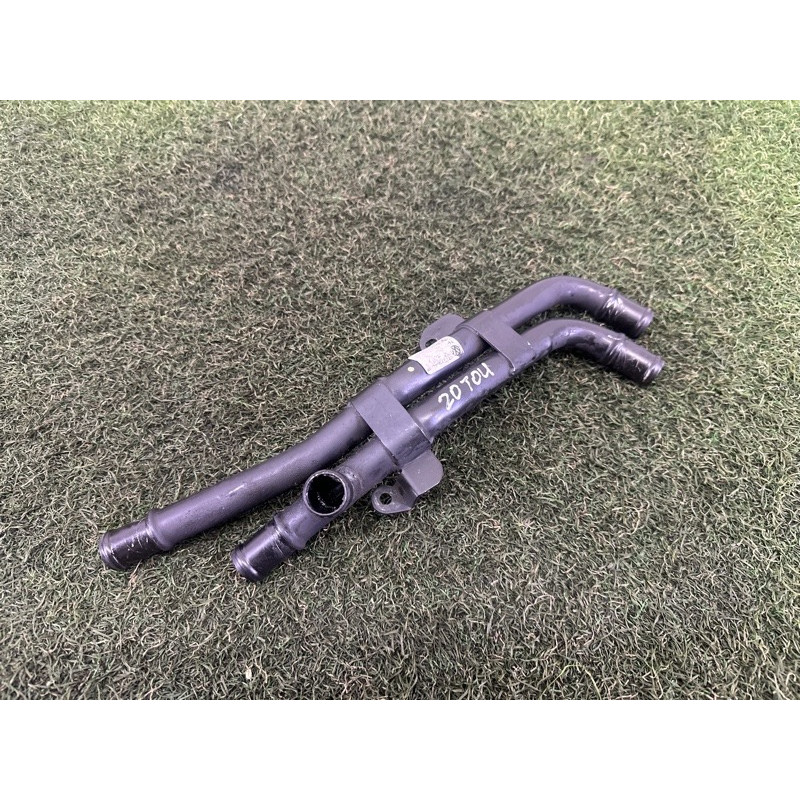 Трубка системи охолодження (система охолодження) Volkswagen Touareg NF 2013 3.6 7P0121065L