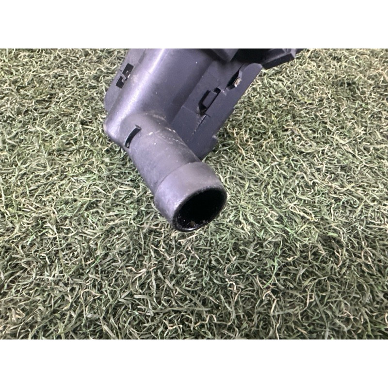 Трубка системи охолодження (система охолодження) Volkswagen Touareg NF 2013 3.6 7P0815249