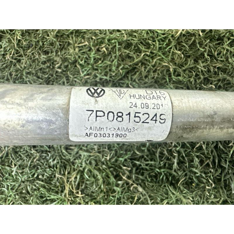 Трубка системи охолодження (система охолодження) Volkswagen Touareg NF 2013 3.6 7P0815249